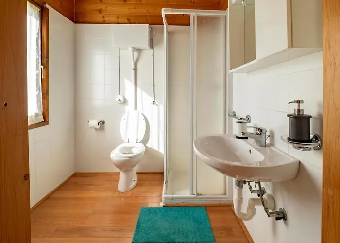 بيت ريفي Rifugio Pratizzano